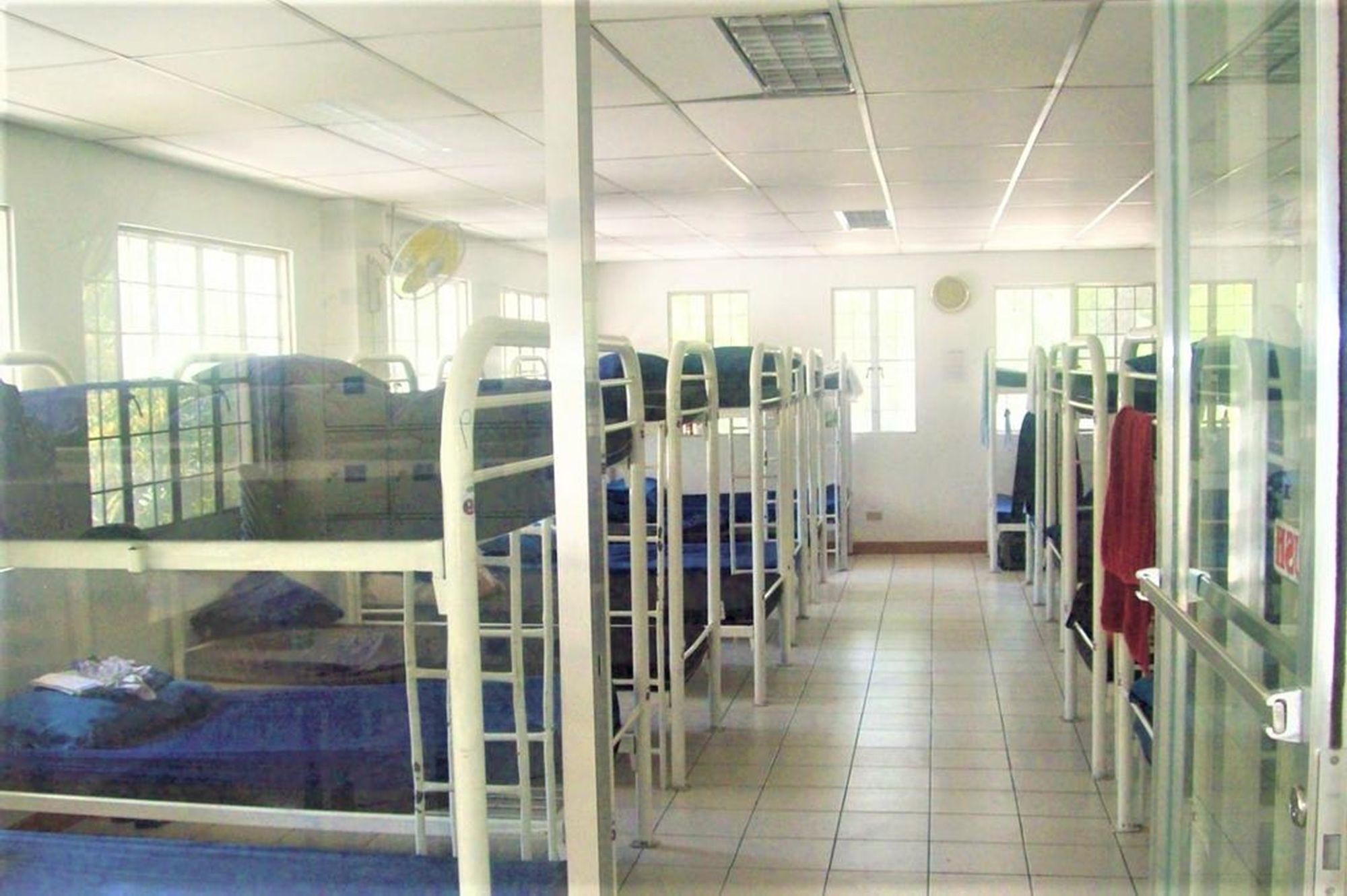 Luneta Dormitory - Hostel Manila Bagian luar foto
